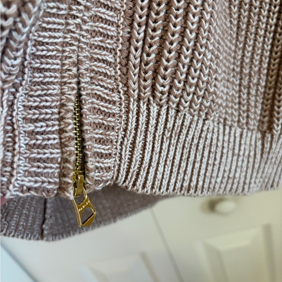 Varley Beige Knit Sweater with Gold Zipper - Picture 4 of 6